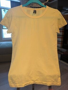 Daisy Fuentes Short Sleeve Crew Neck Tee - Yellow